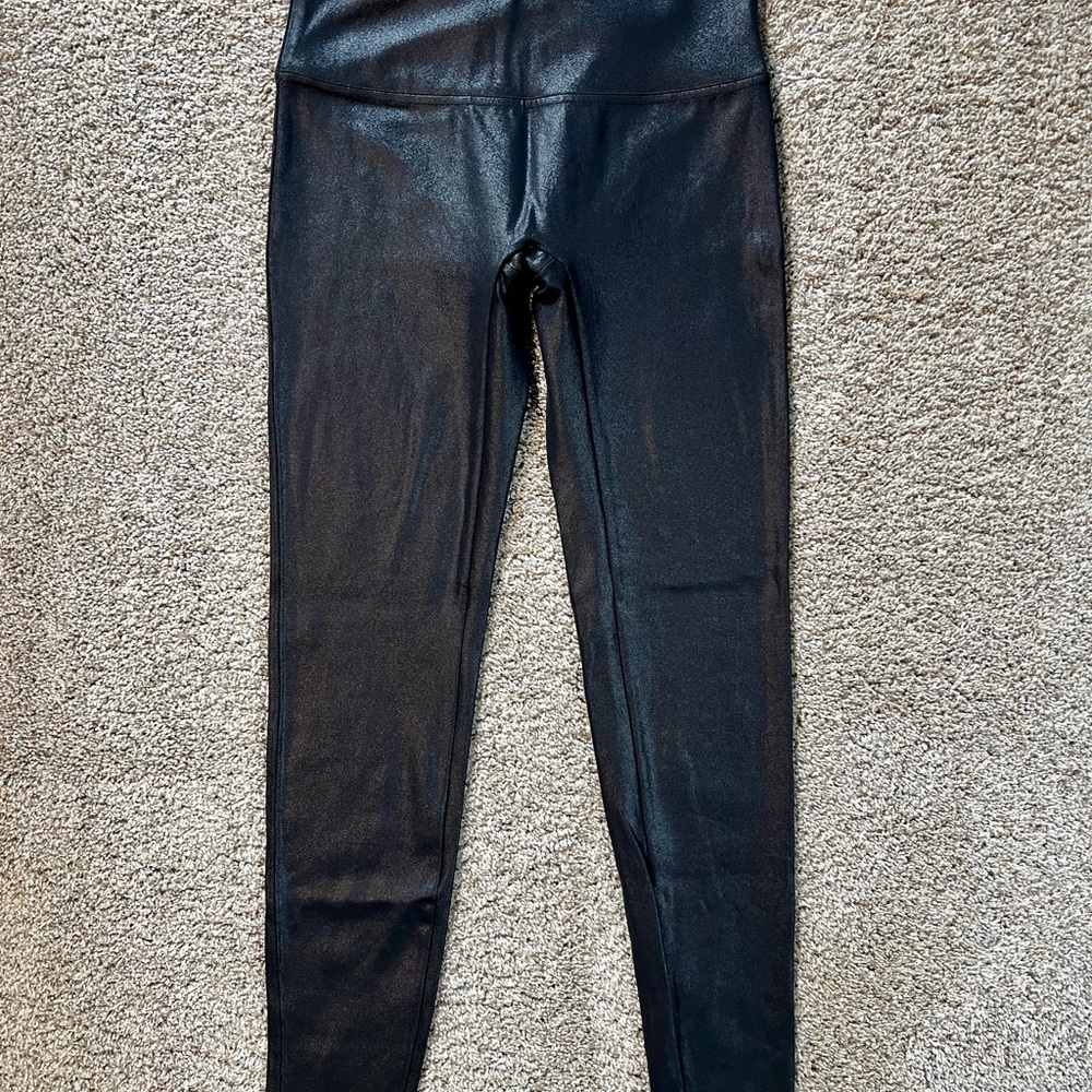 CRZ YOGA Black Leggings